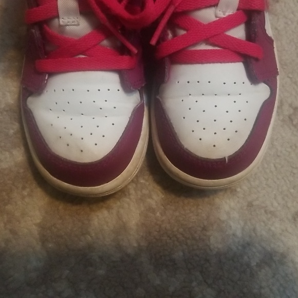 Nike sneakers - Picture 3 of 5